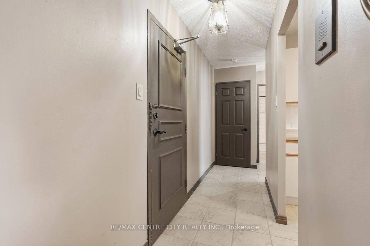 Photo 8 of Unit 605, 440 Central Avenue, London, East F — HOMEH