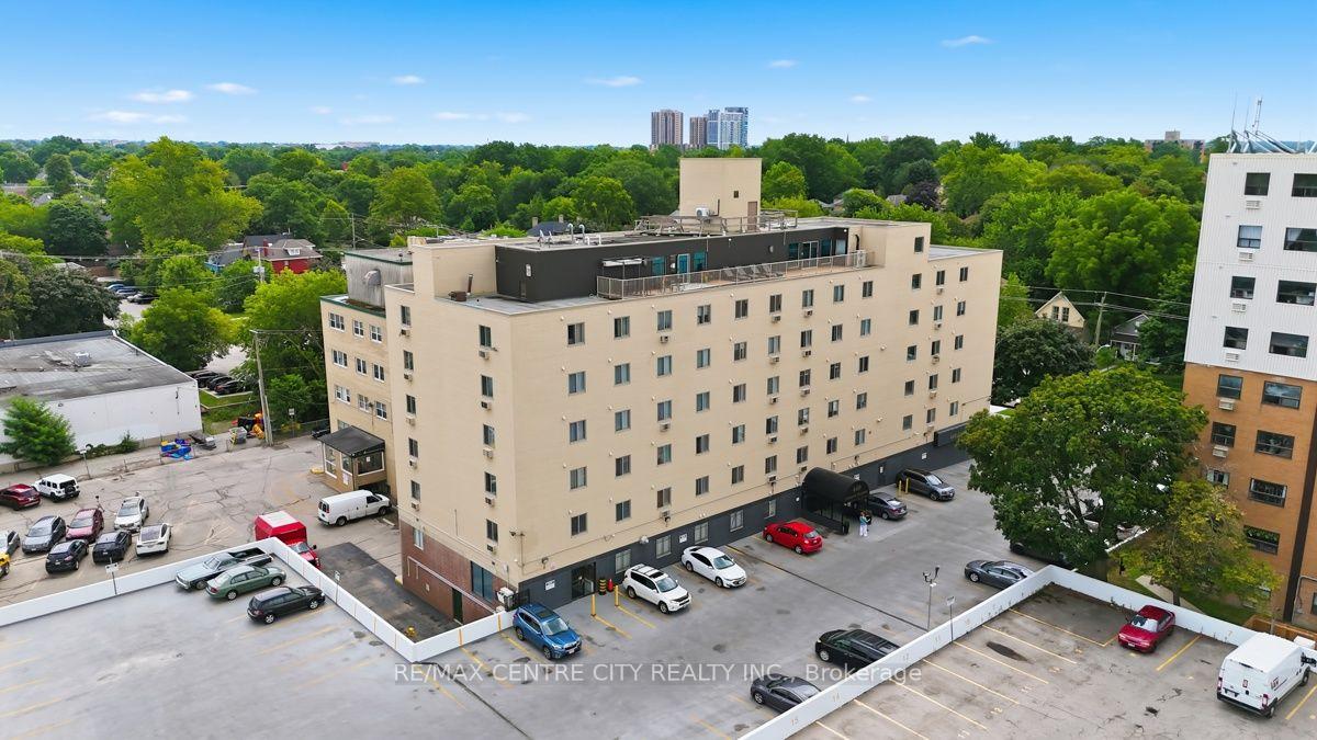 Photo 32 of Unit 605, 440 Central Avenue, London, East F — HOMEH
