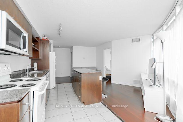 Photo 11 of Unit 1510, 361 Front Street W, Toronto, Waterfront Communities — HOMEH