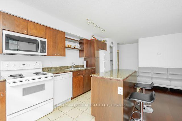 Photo 13 of Unit 1510, 361 Front Street W, Toronto, Waterfront Communities — HOMEH