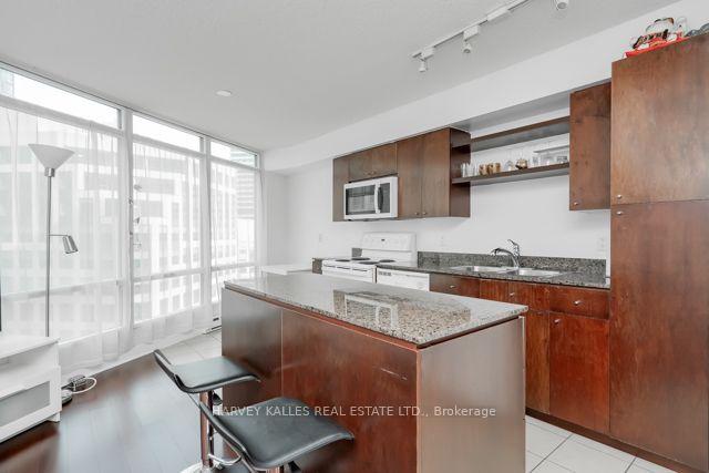 Photo 15 of Unit 1510, 361 Front Street W, Toronto, Waterfront Communities — HOMEH
