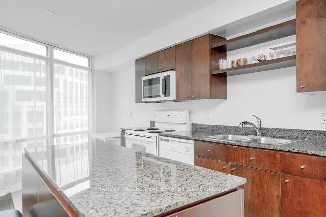 Photo 14 of Unit 1510, 361 Front Street W, Toronto, Waterfront Communities — HOMEH