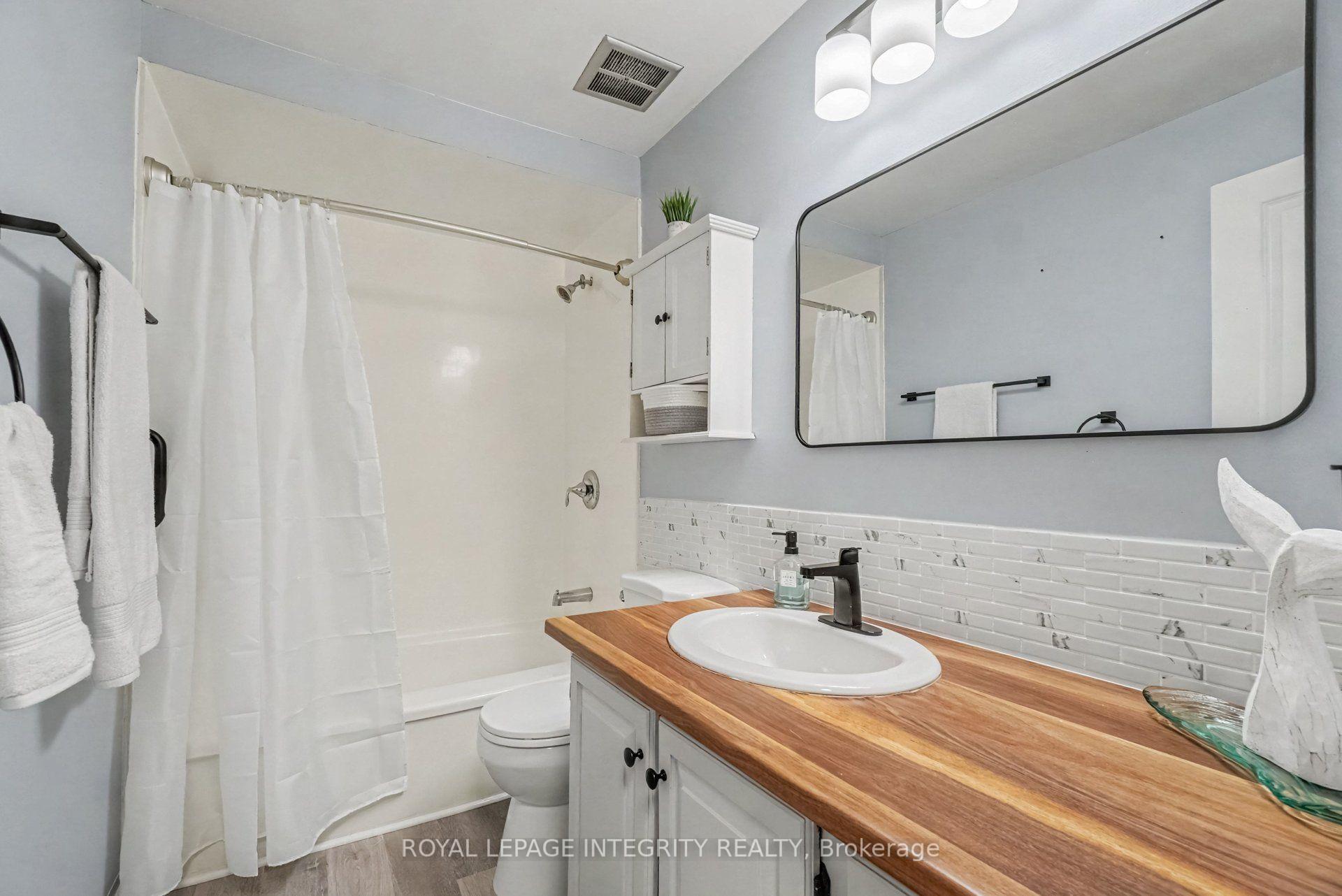 Photo 26 of Unit C, 33 Woodfield Drive, Ottawa, Merivale Industrial Park — HOMEH