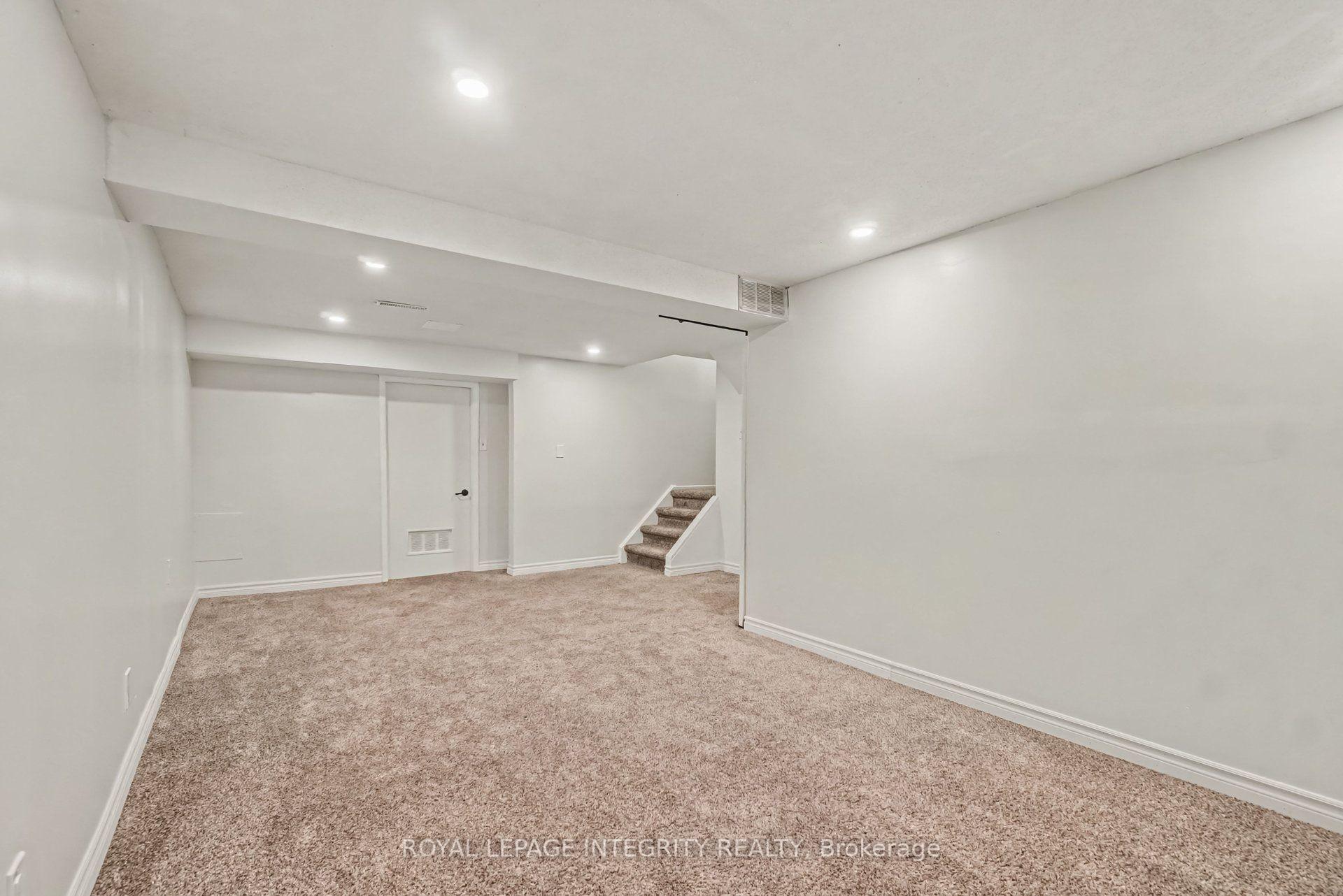 Photo 28 of Unit C, 33 Woodfield Drive, Ottawa, Merivale Industrial Park — HOMEH