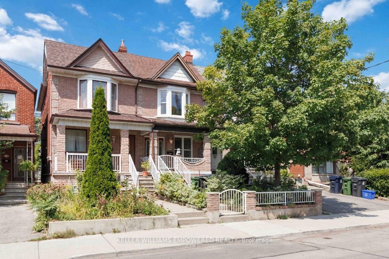 Photo 1 of Unit Basement, 112 Wallace Avenue, Toronto, Dovercourt-Wallace Emerson-Junction — HOMEH