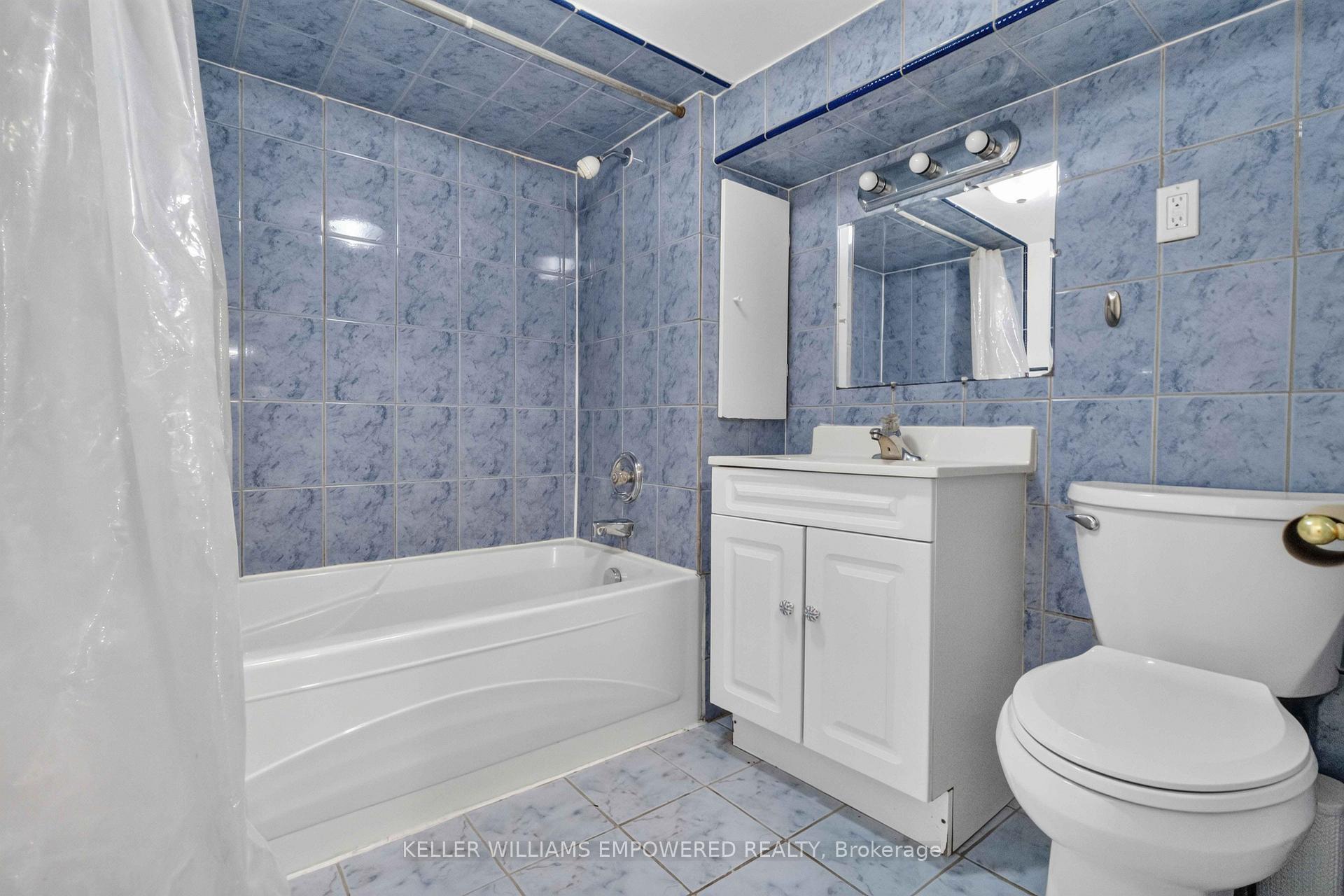 Photo 8 of Unit Basement, 112 Wallace Avenue, Toronto, Dovercourt-Wallace Emerson-Junction — HOMEH