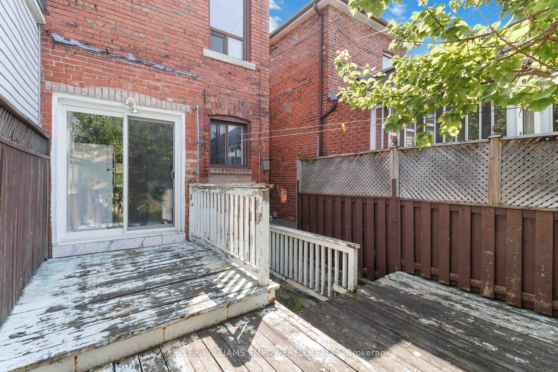 Photo 11 of Unit Basement, 112 Wallace Avenue, Toronto, Dovercourt-Wallace Emerson-Junction — HOMEH