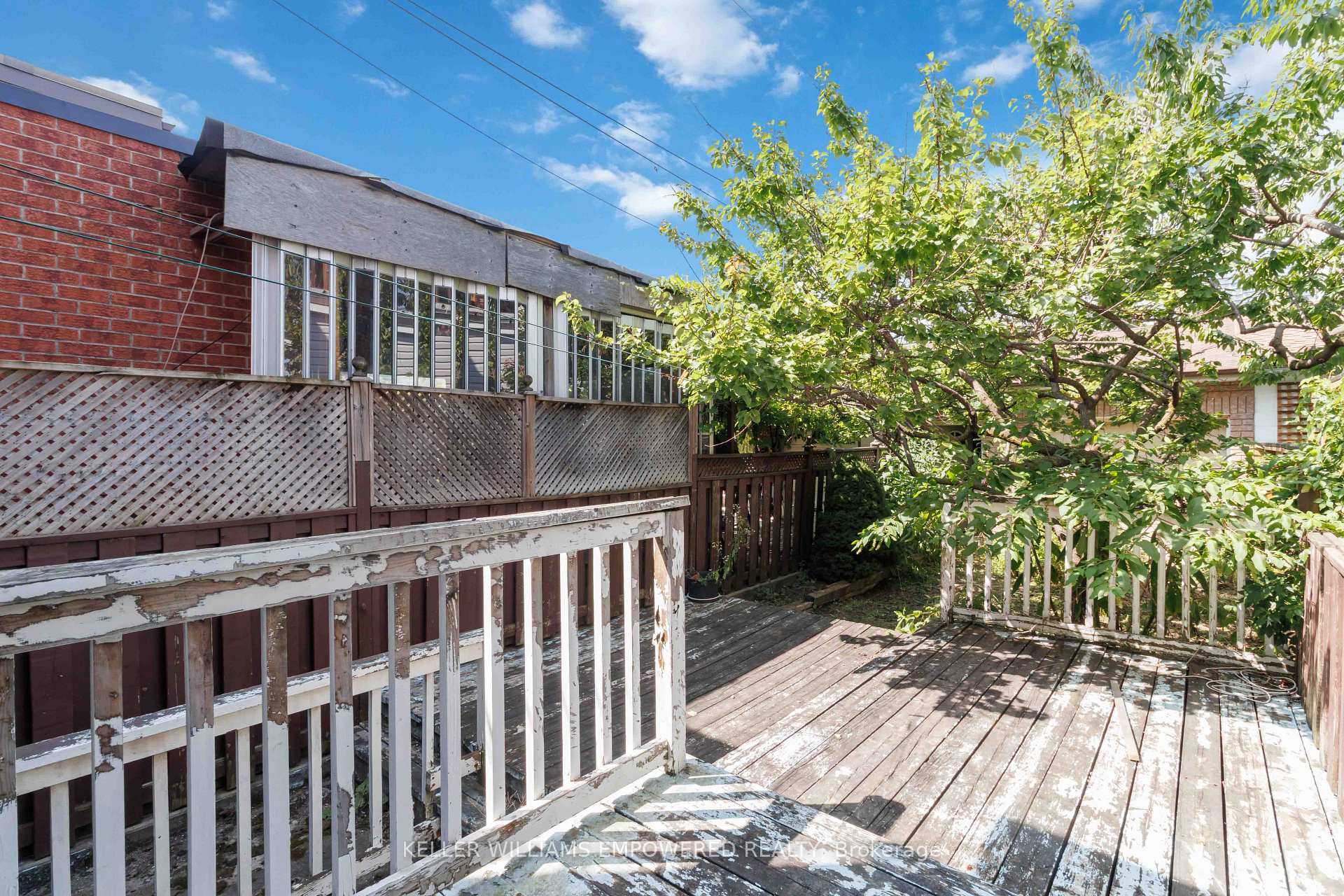 Photo 12 of Unit Basement, 112 Wallace Avenue, Toronto, Dovercourt-Wallace Emerson-Junction — HOMEH