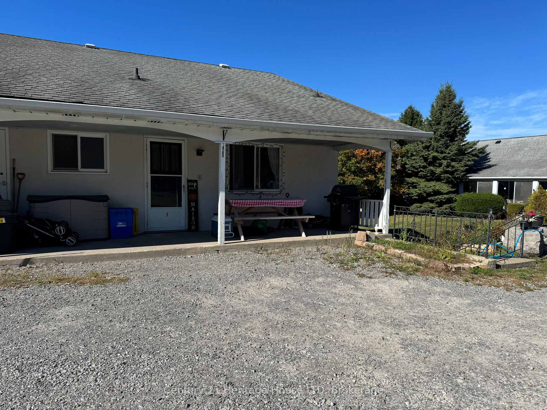 Photo 10 of Unit 1, 1022 Ridge Road, Fort Erie, Ridgeway — HOMEH