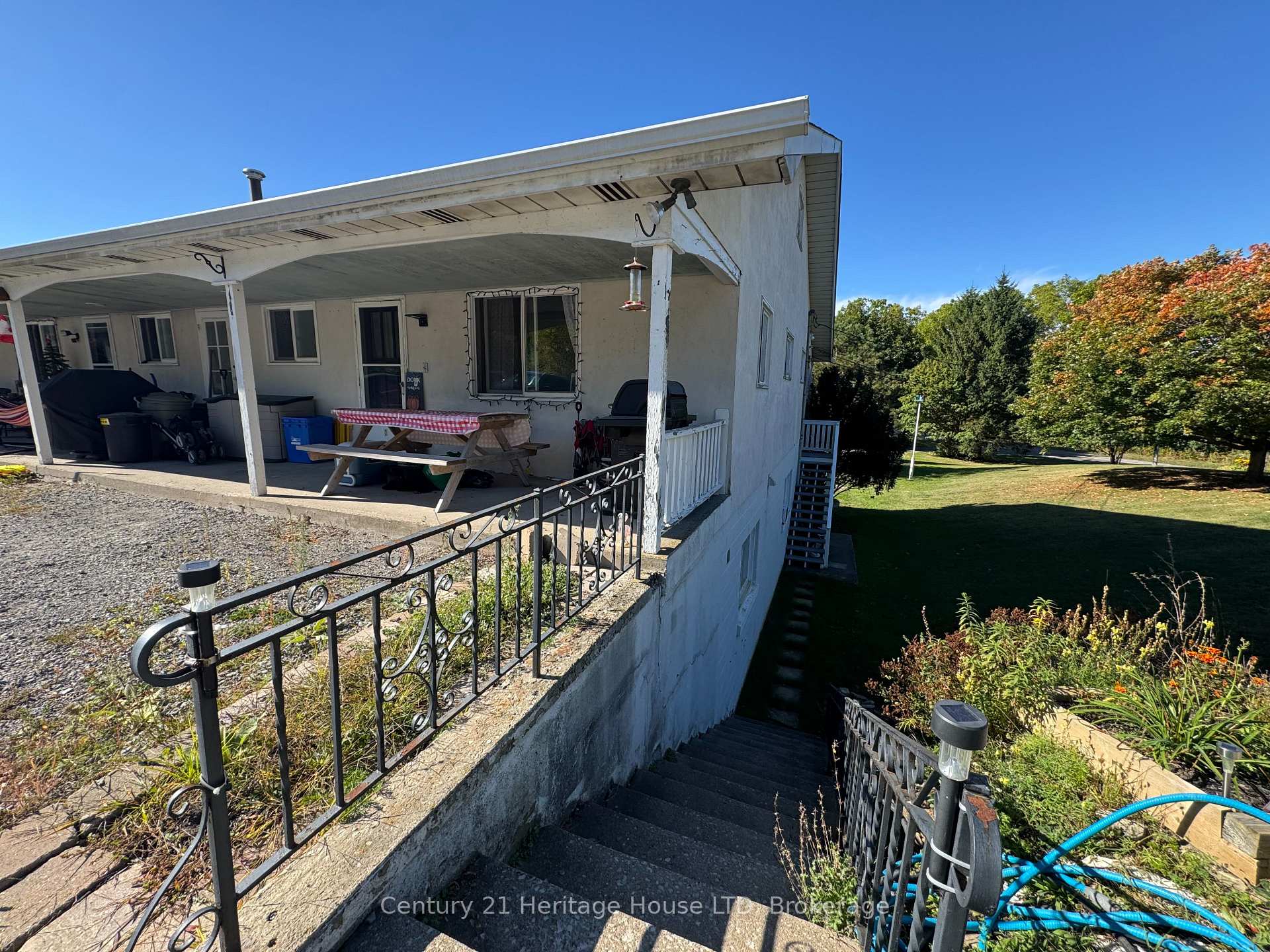 Photo 11 of Unit 1, 1022 Ridge Road, Fort Erie, Ridgeway — HOMEH