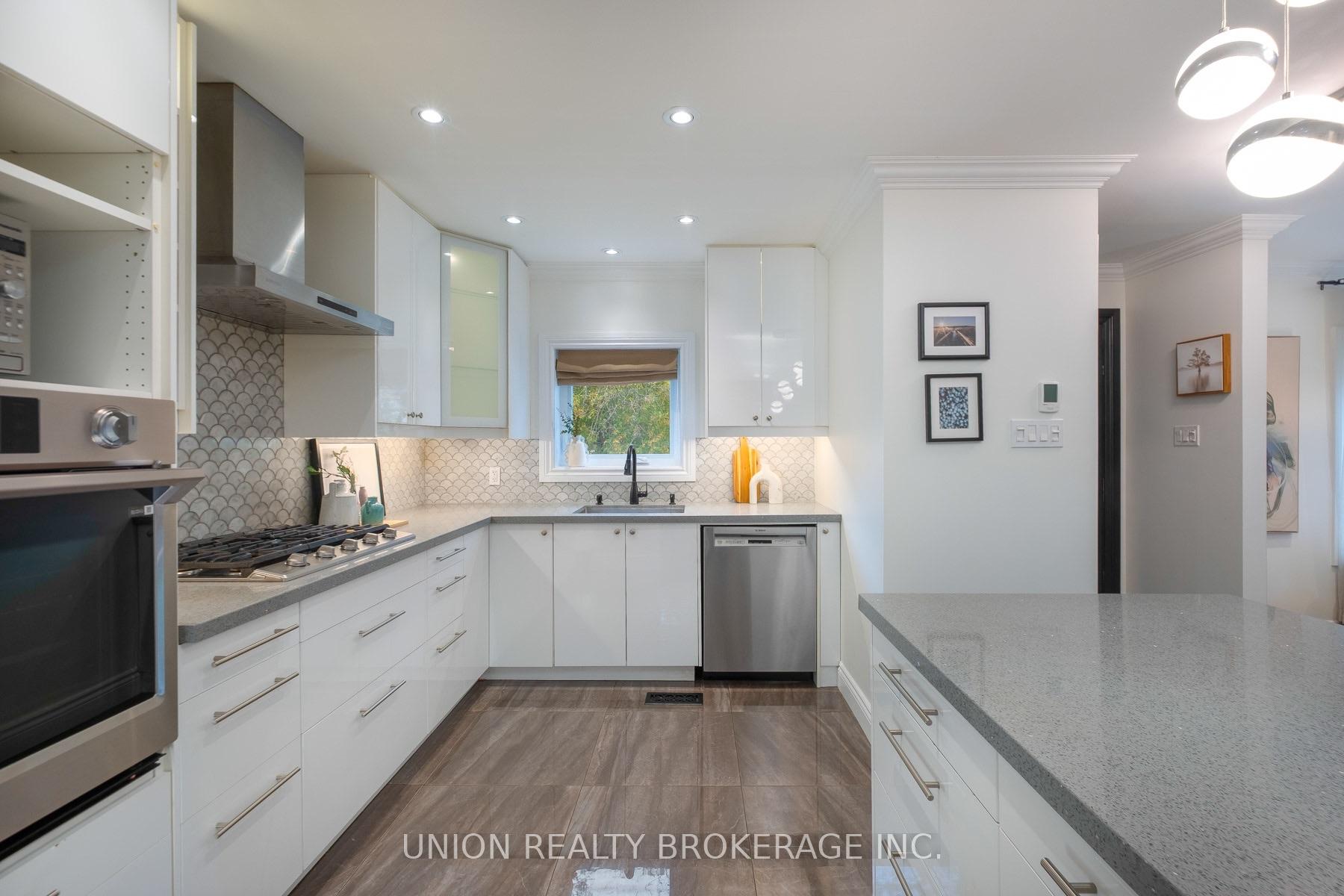 Photo 6 of 65 Adanac Drive, Scarborough, Cliffcrest — HOMEH