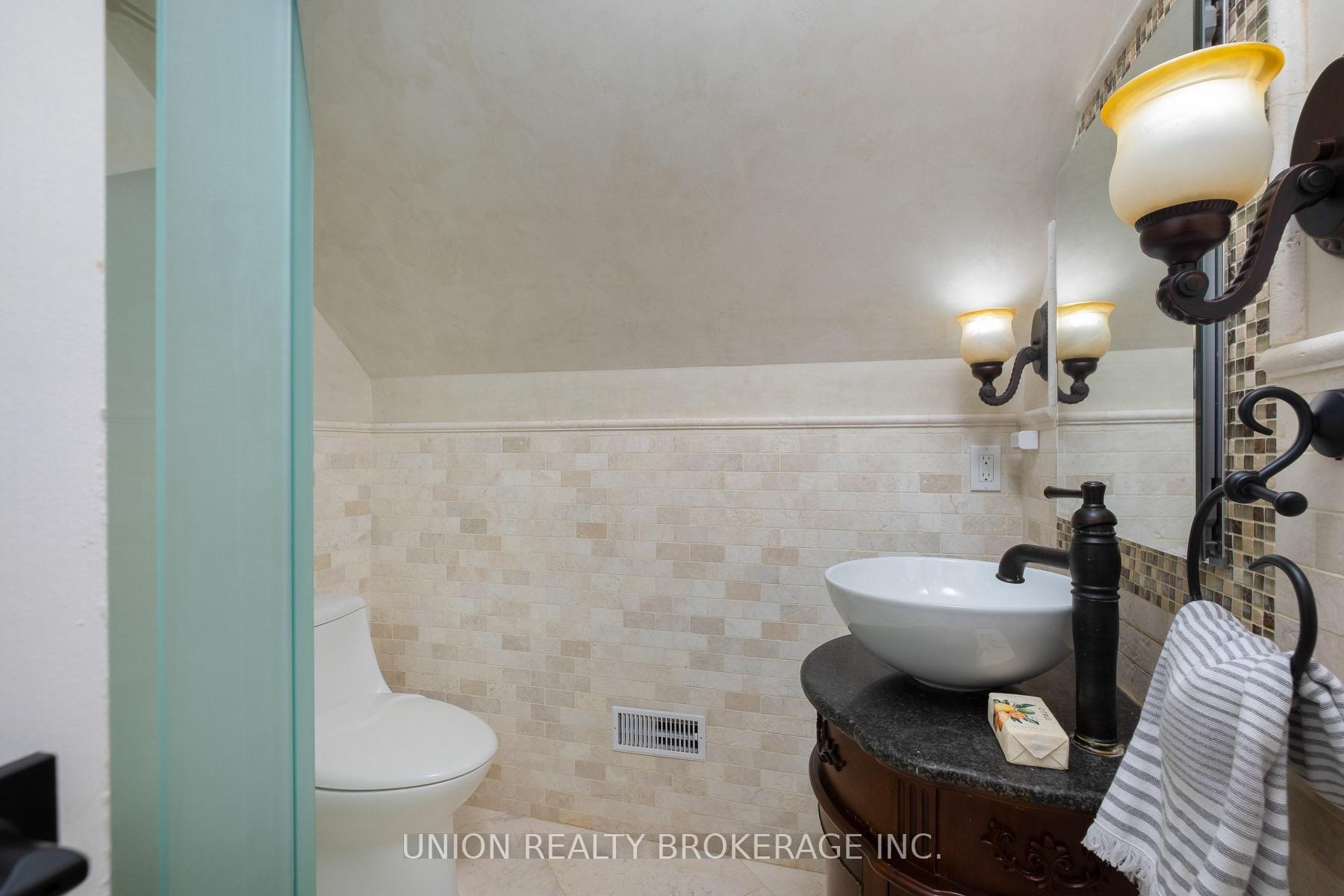 Photo 10 of 65 Adanac Drive, Scarborough, Cliffcrest — HOMEH