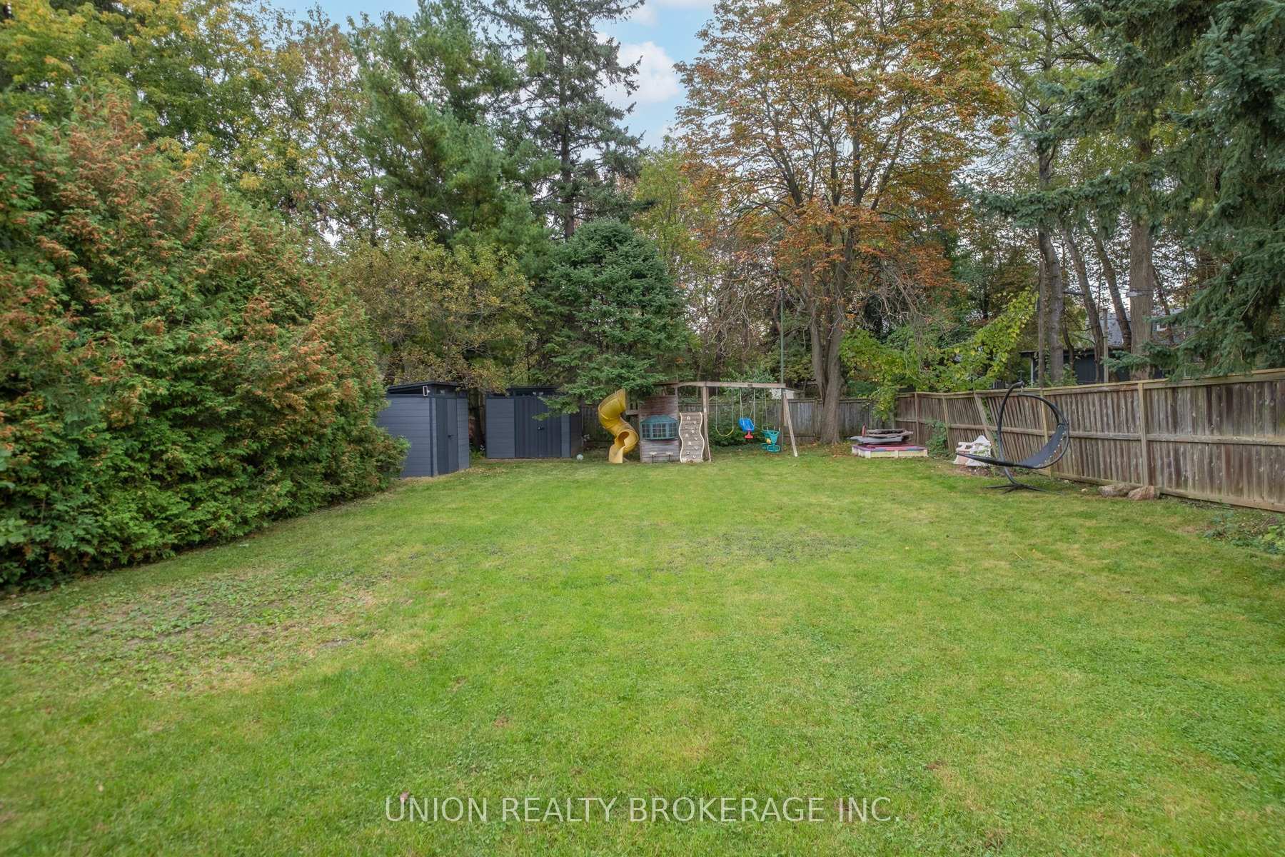 Photo 19 of 65 Adanac Drive, Scarborough, Cliffcrest — HOMEH