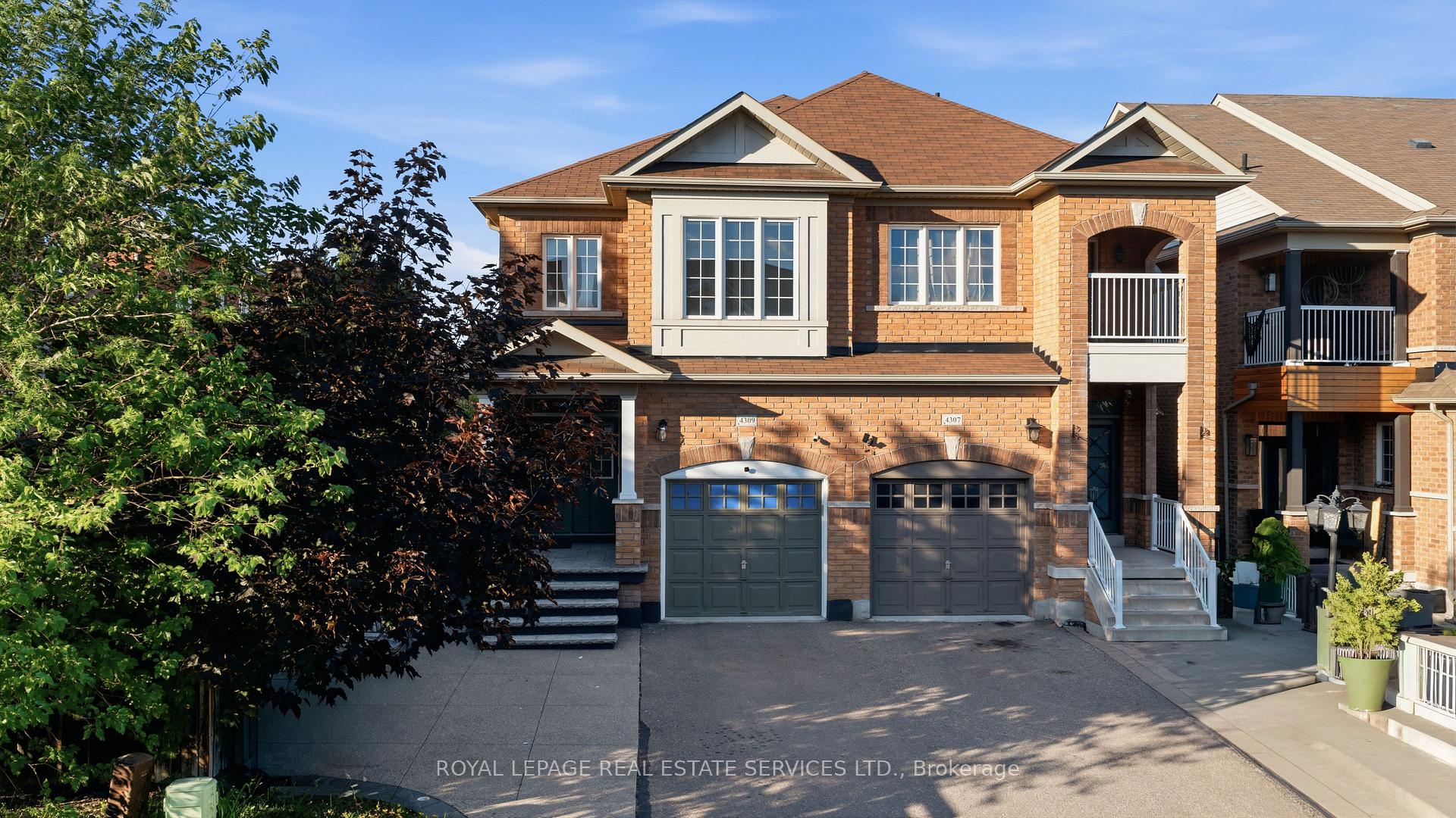 Photo 2 of 4309 Trail Blazer Way, Mississauga, Hurontario — HOMEH