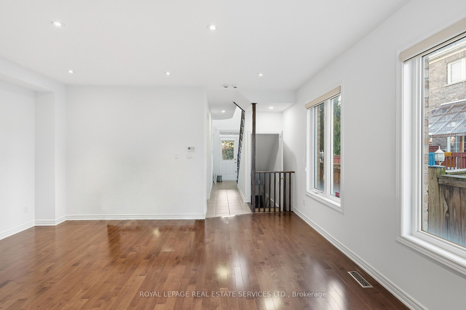Photo 10 of 4309 Trail Blazer Way, Mississauga, Hurontario — HOMEH