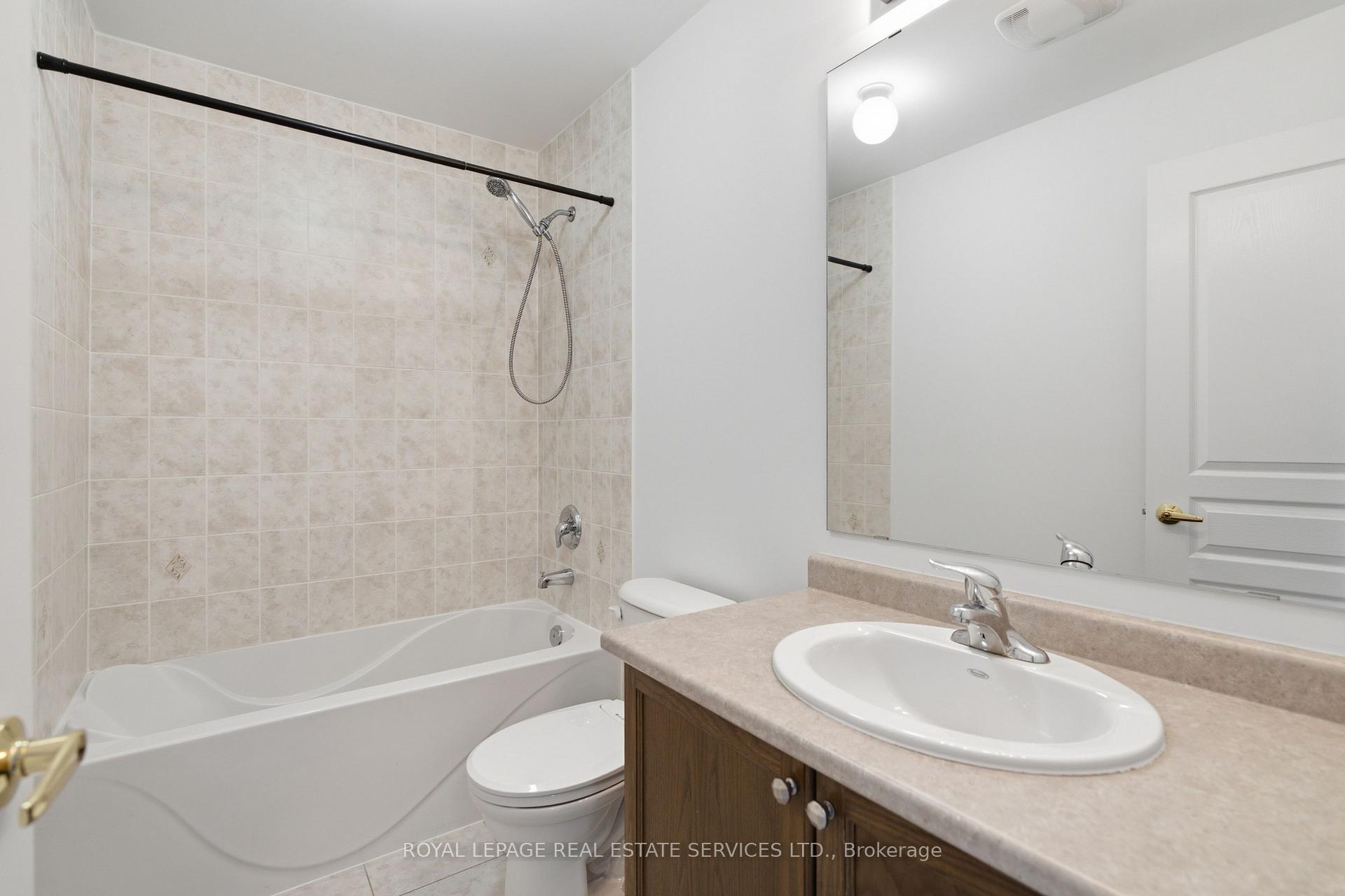 Photo 27 of 4309 Trail Blazer Way, Mississauga, Hurontario — HOMEH