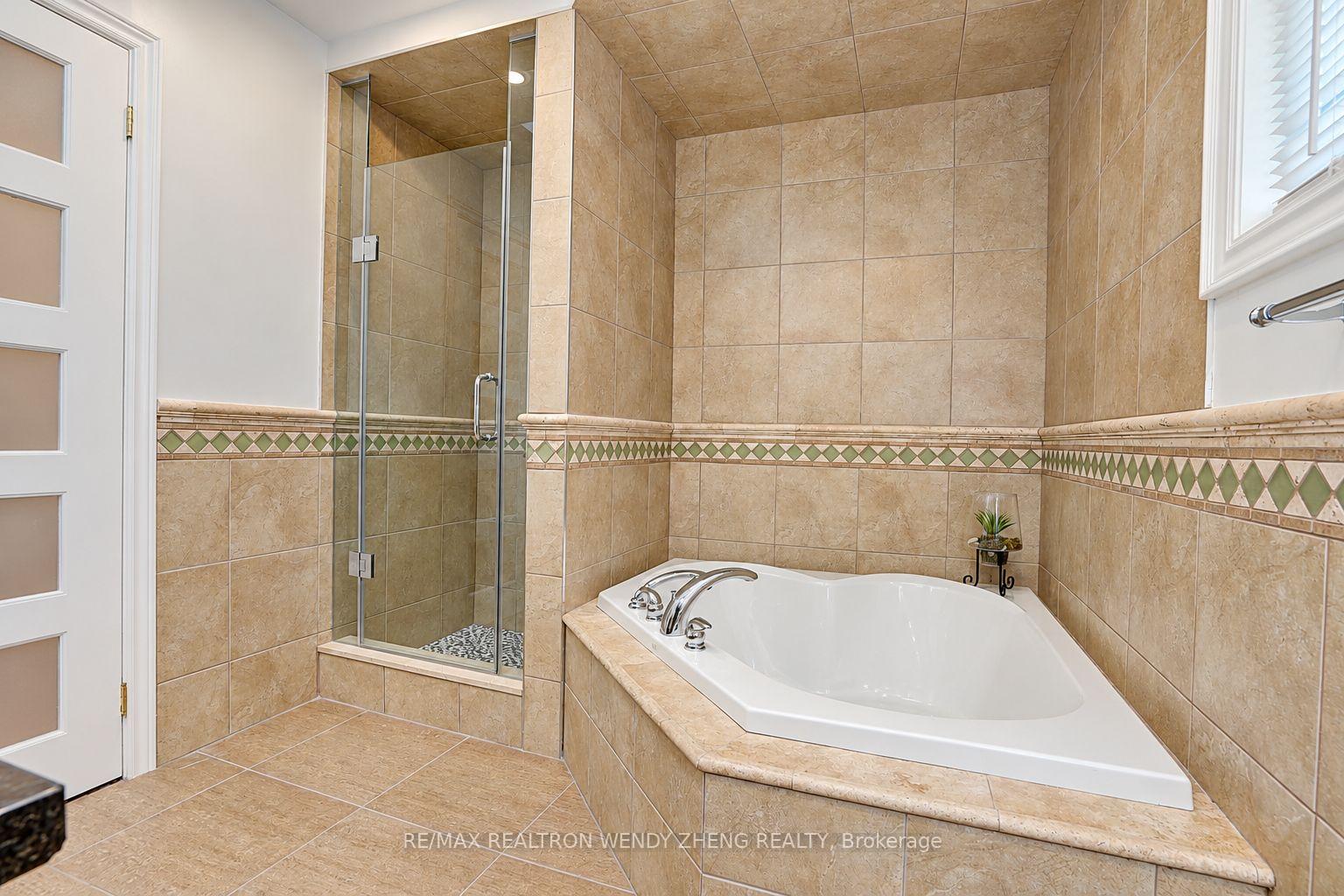 Photo 27 of 22 West Side Drive, Markham, Markville — HOMEH