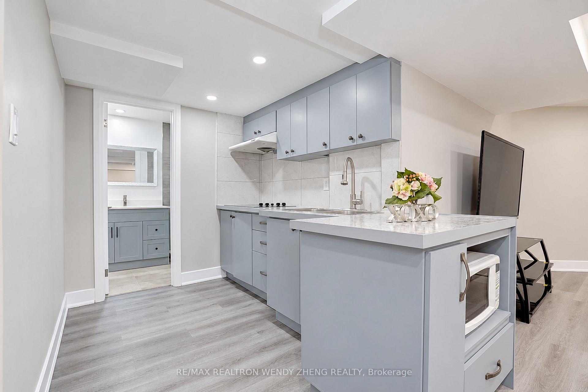 Photo 39 of 22 West Side Drive, Markham, Markville — HOMEH
