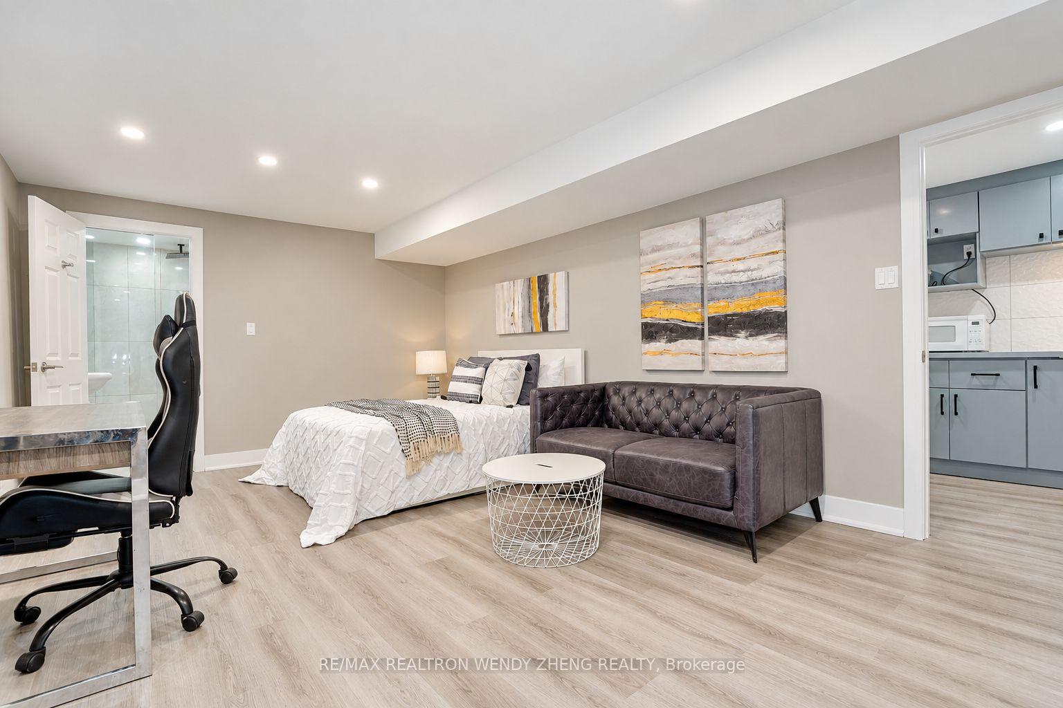 Photo 45 of 22 West Side Drive, Markham, Markville — HOMEH