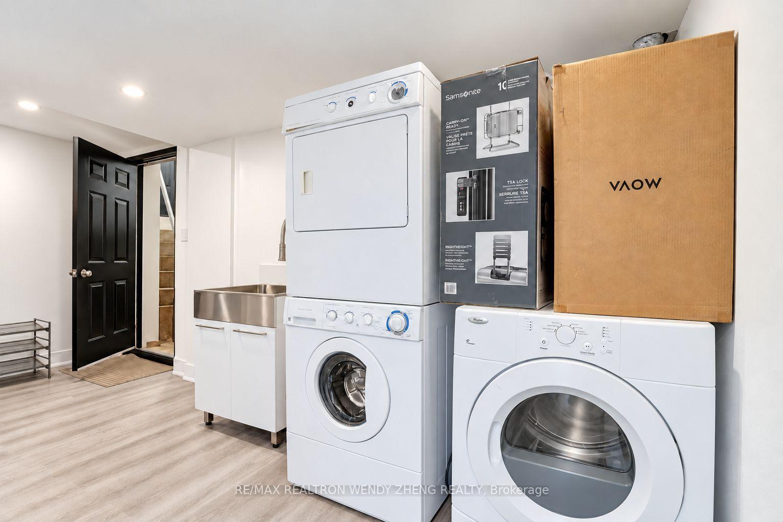 Photo 48 of 22 West Side Drive, Markham, Markville — HOMEH