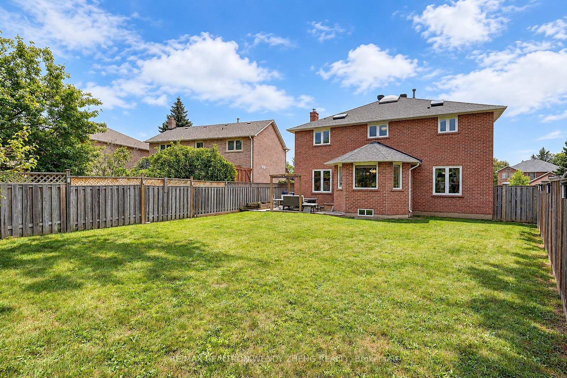 Photo 49 of 22 West Side Drive, Markham, Markville — HOMEH