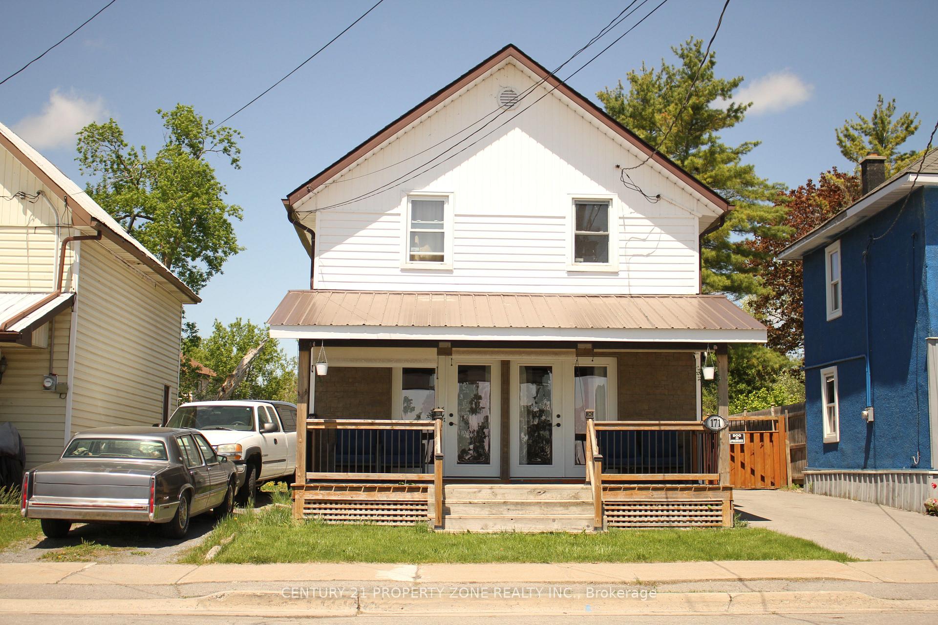 Photo of 171 Main Street