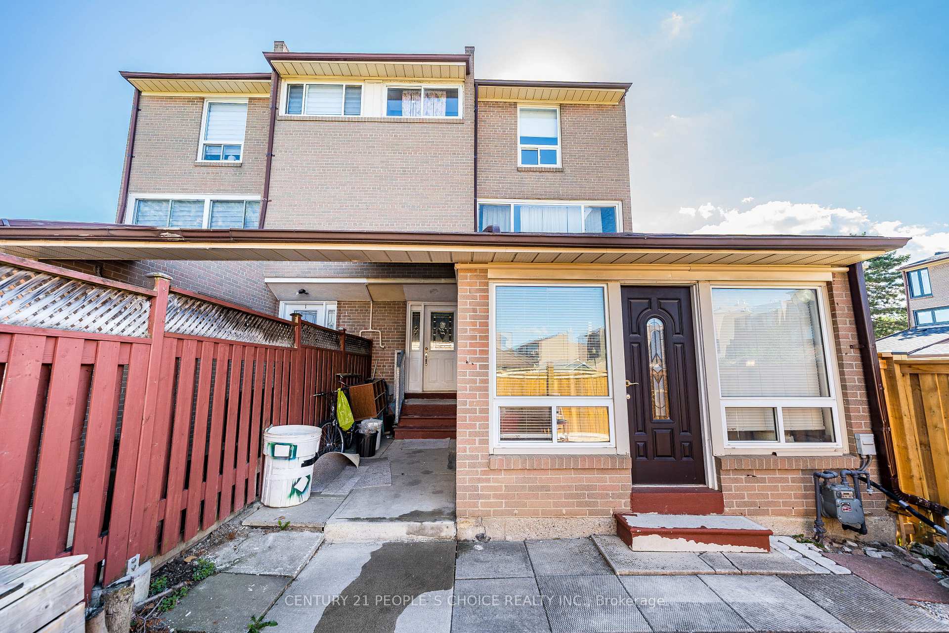 Photo 2 of Unit 2, 242 John Garland Boulevard, Etobicoke, West Humber-Clairville — HOMEH
