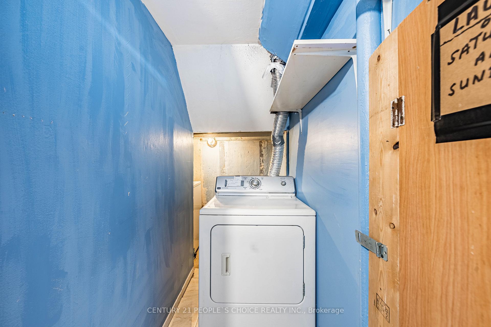 Photo 12 of Unit 2, 242 John Garland Boulevard, Etobicoke, West Humber-Clairville — HOMEH