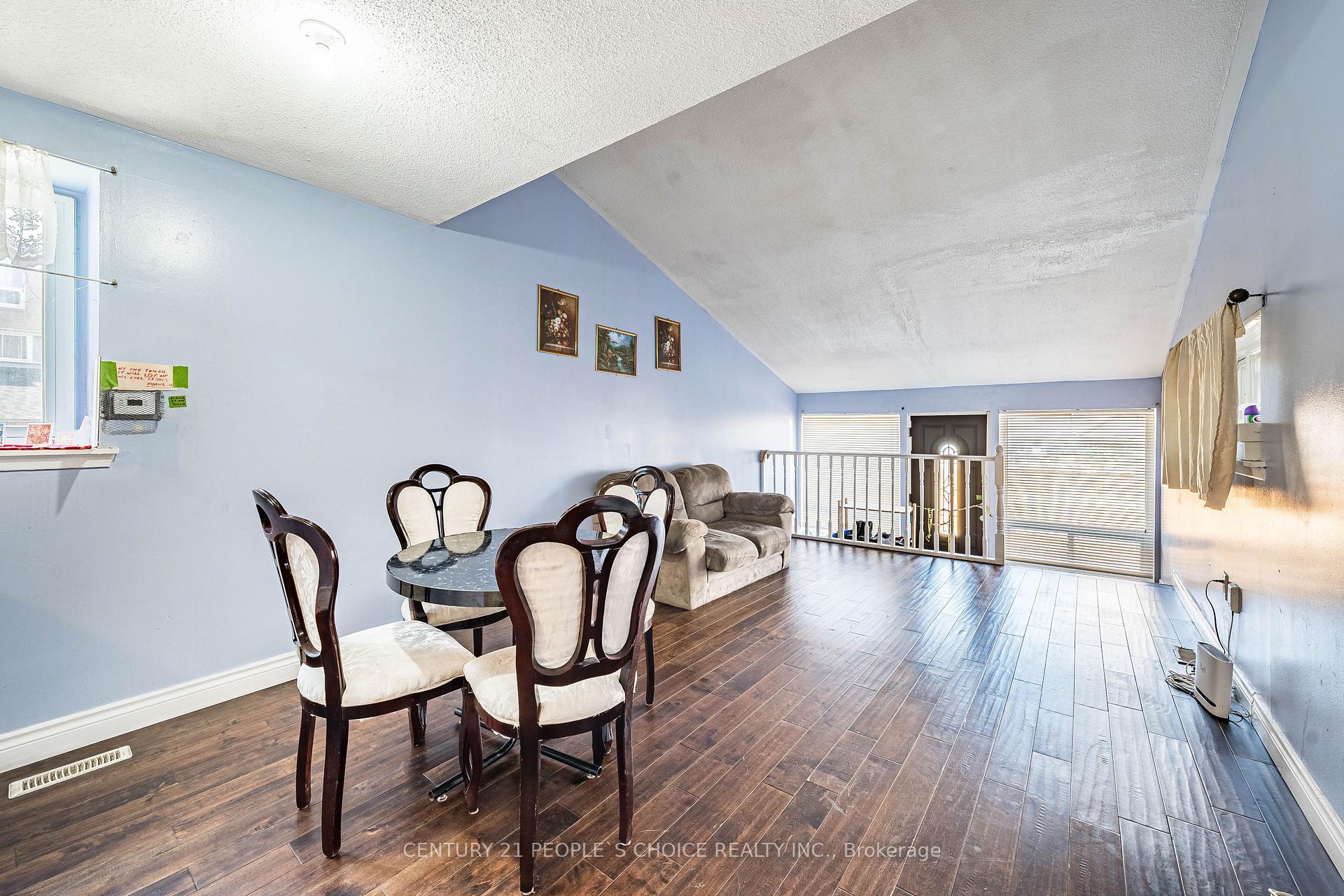 Photo 13 of Unit 2, 242 John Garland Boulevard, Etobicoke, West Humber-Clairville — HOMEH