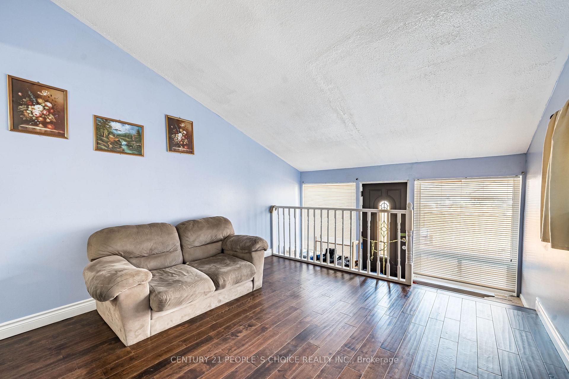 Photo 17 of Unit 2, 242 John Garland Boulevard, Etobicoke, West Humber-Clairville — HOMEH