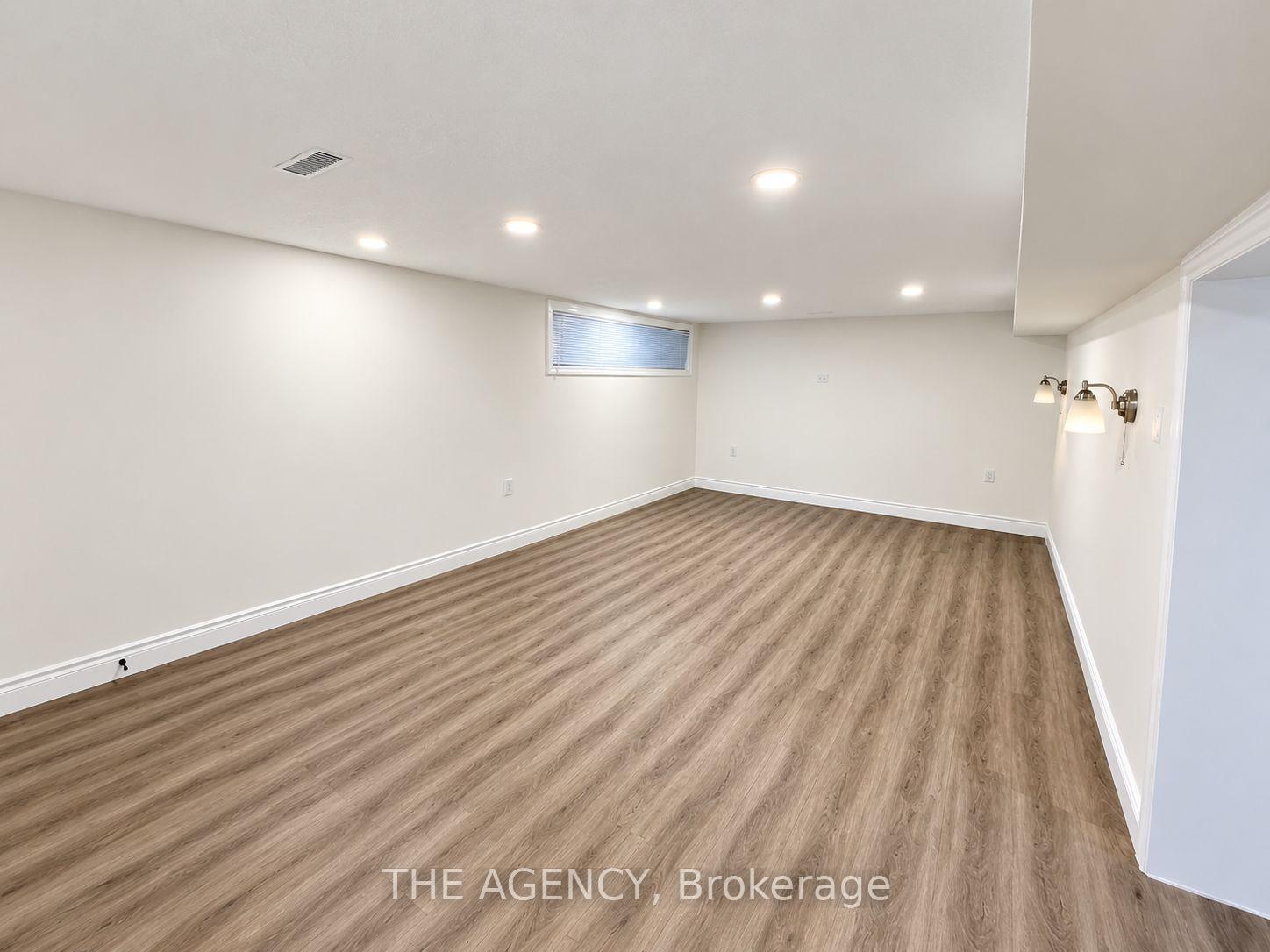 Photo 6 of Unit Basement, 6 Azrock Road, North York, Rustic — HOMEH