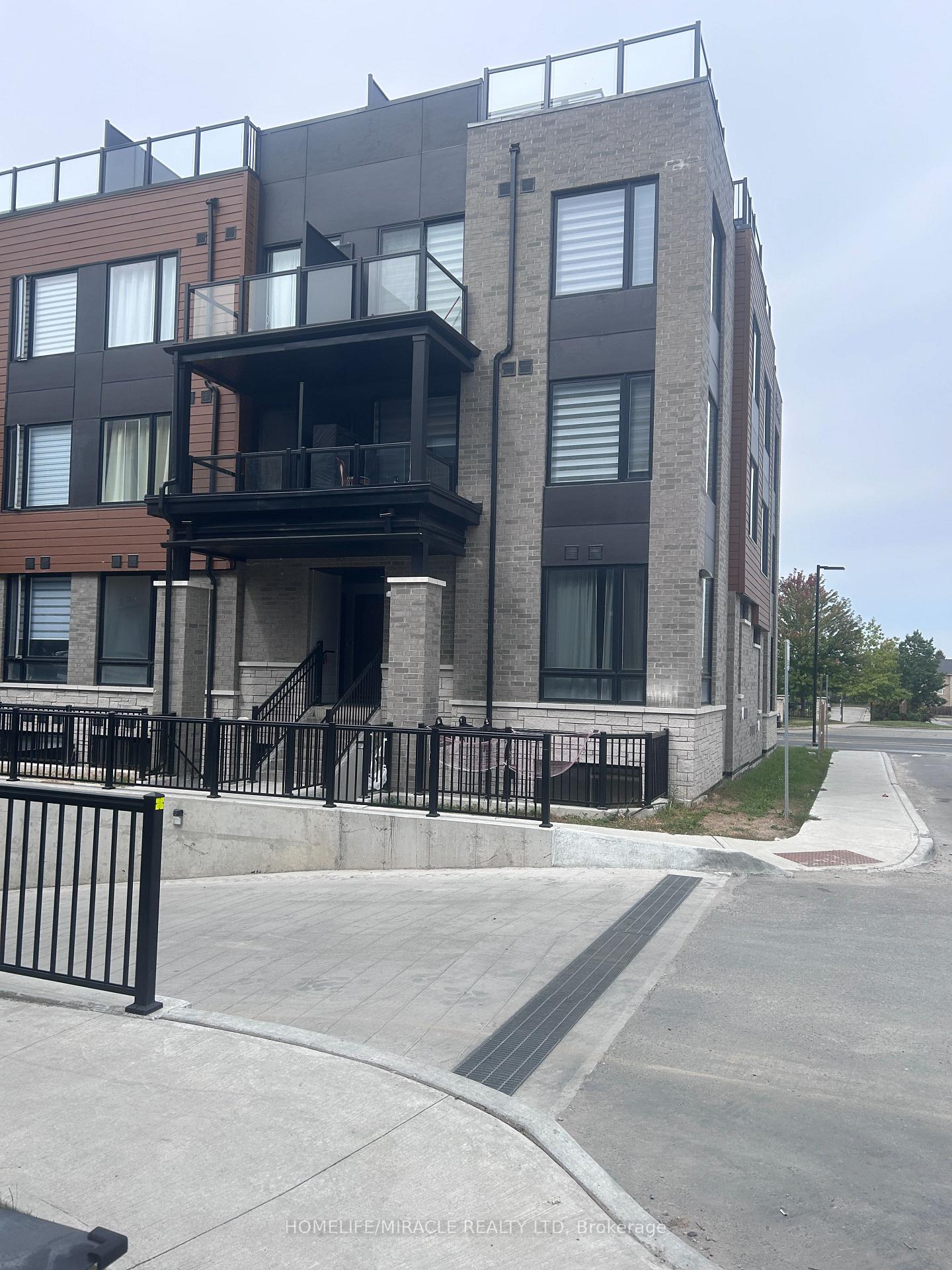 Photo 1 of Unit 20, 3175 Denison Street, Markham, Middlefield — HOMEH