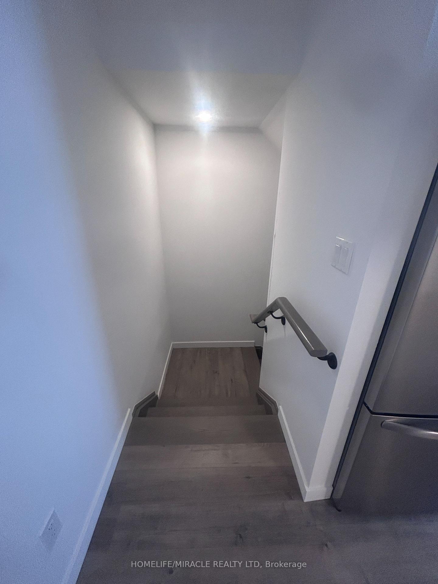 Photo 5 of Unit 20, 3175 Denison Street, Markham, Middlefield — HOMEH