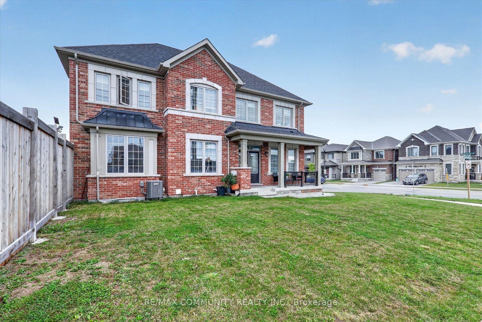 Photo 3 of 3001 Hollyberry Trail, Pickering, Rural Pickering — HOMEH