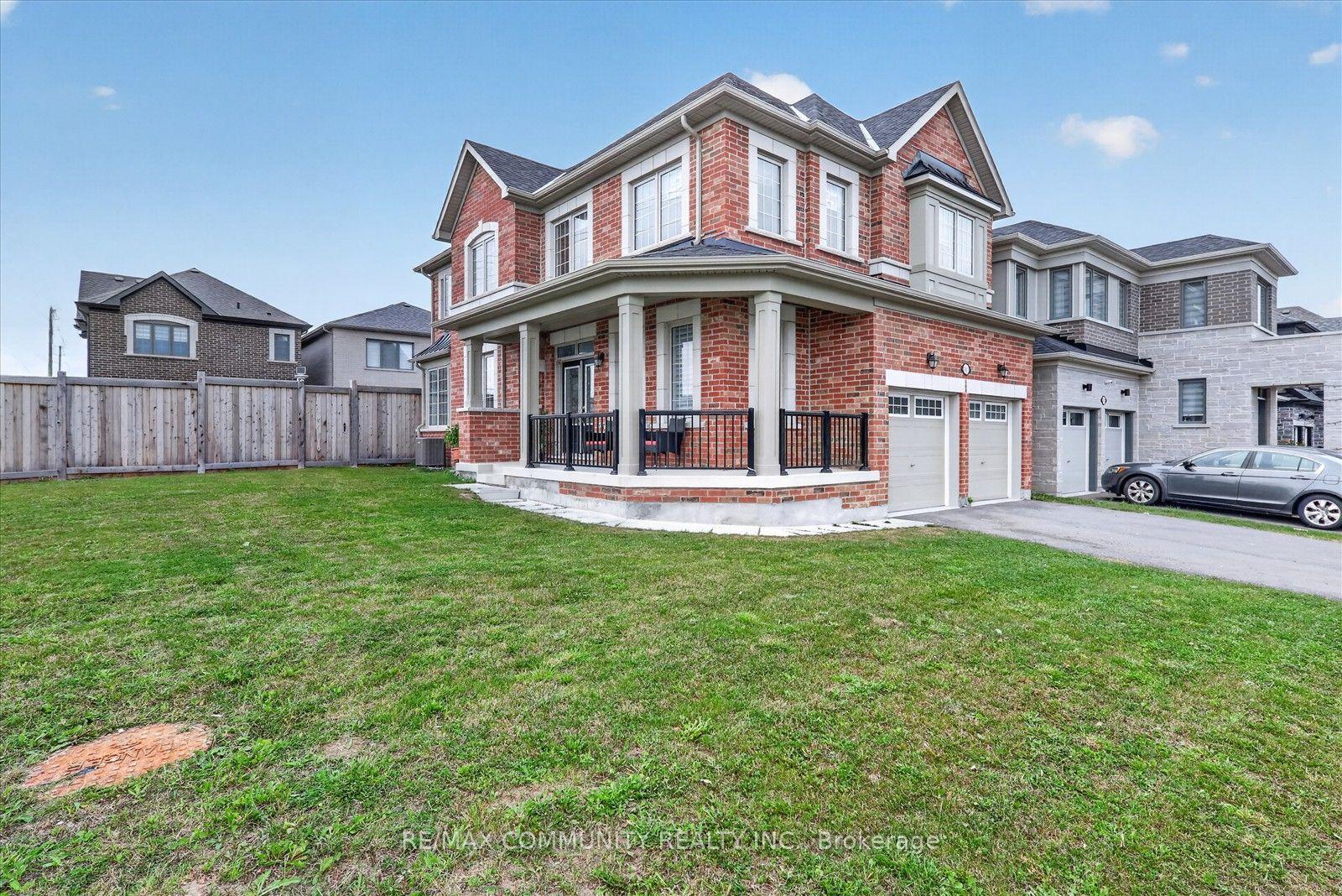 Photo 4 of 3001 Hollyberry Trail, Pickering, Rural Pickering — HOMEH