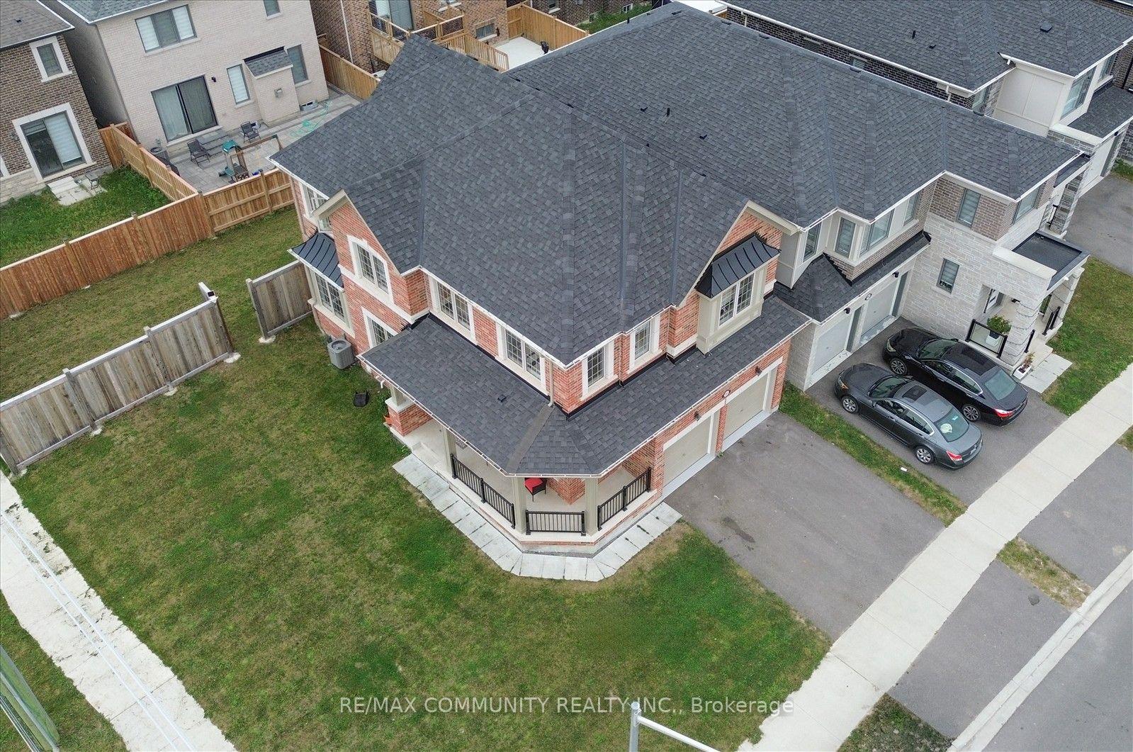 Photo 7 of 3001 Hollyberry Trail, Pickering, Rural Pickering — HOMEH