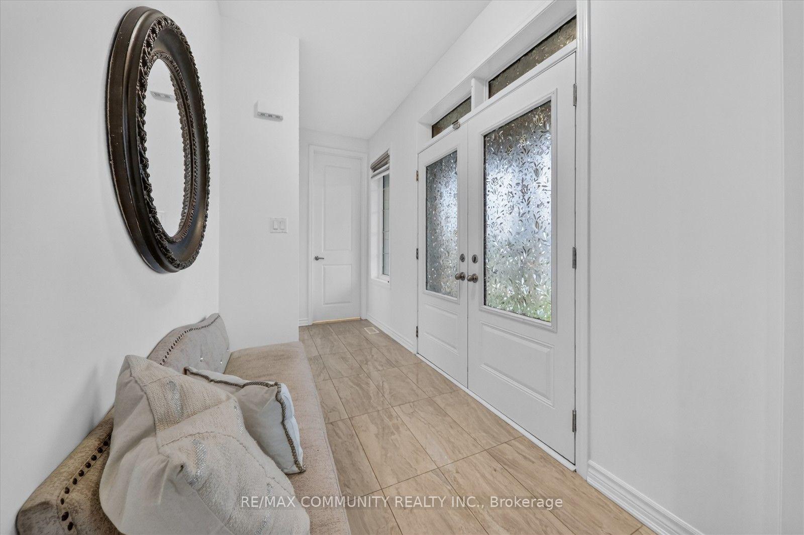 Photo 10 of 3001 Hollyberry Trail, Pickering, Rural Pickering — HOMEH