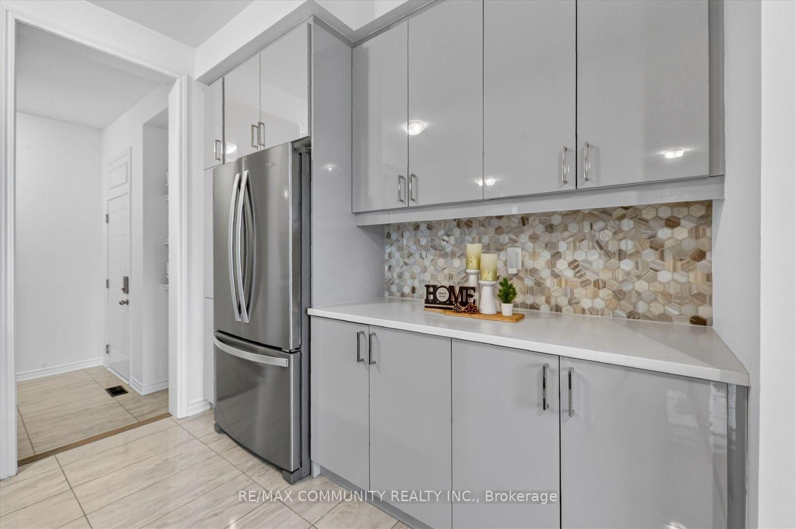 Photo 15 of 3001 Hollyberry Trail, Pickering, Rural Pickering — HOMEH