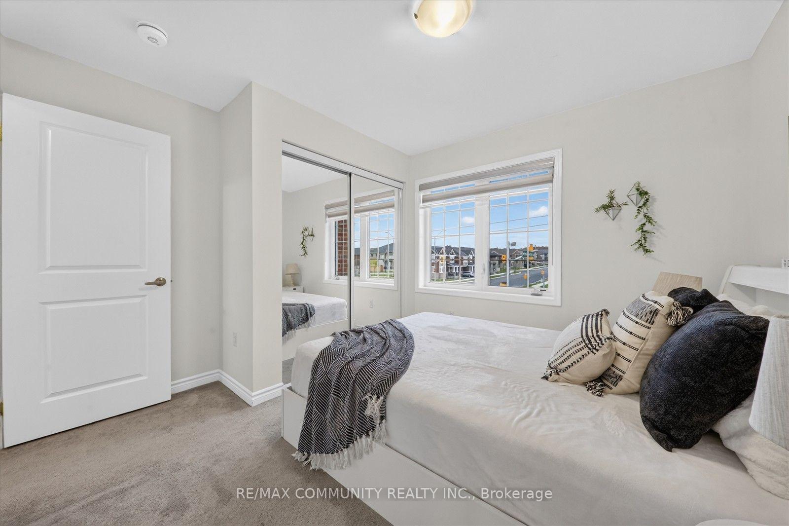 Photo 37 of 3001 Hollyberry Trail, Pickering, Rural Pickering — HOMEH