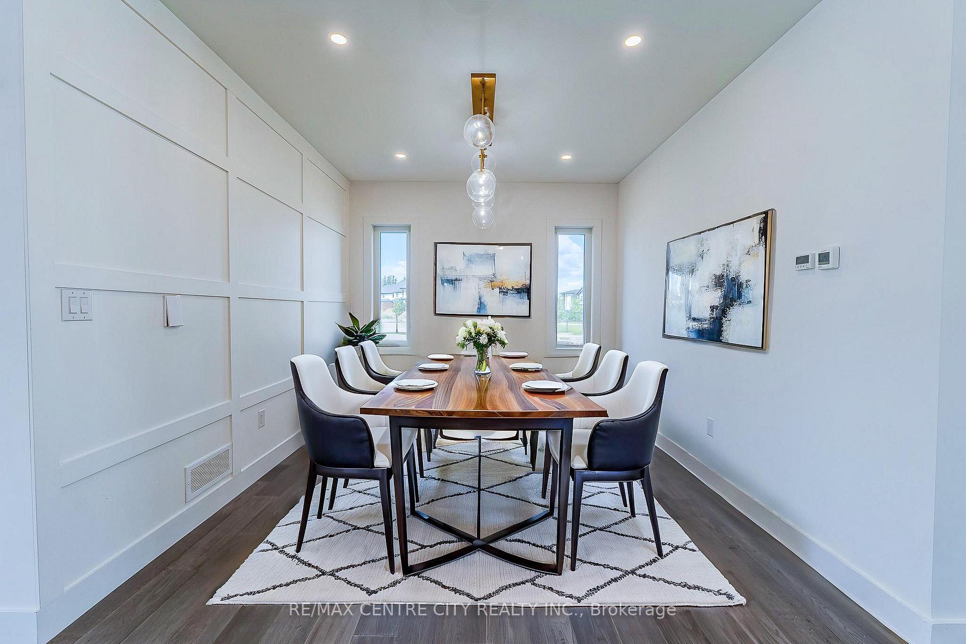 Photo 14 of 7290 Silver Creek Circle, London, South V — HOMEH
