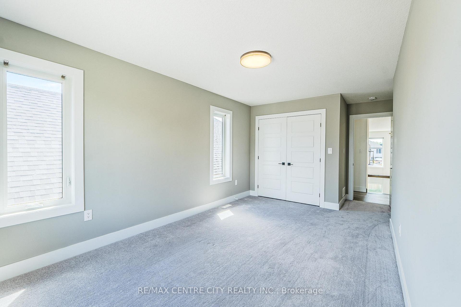 Photo 21 of 7290 Silver Creek Circle, London, South V — HOMEH