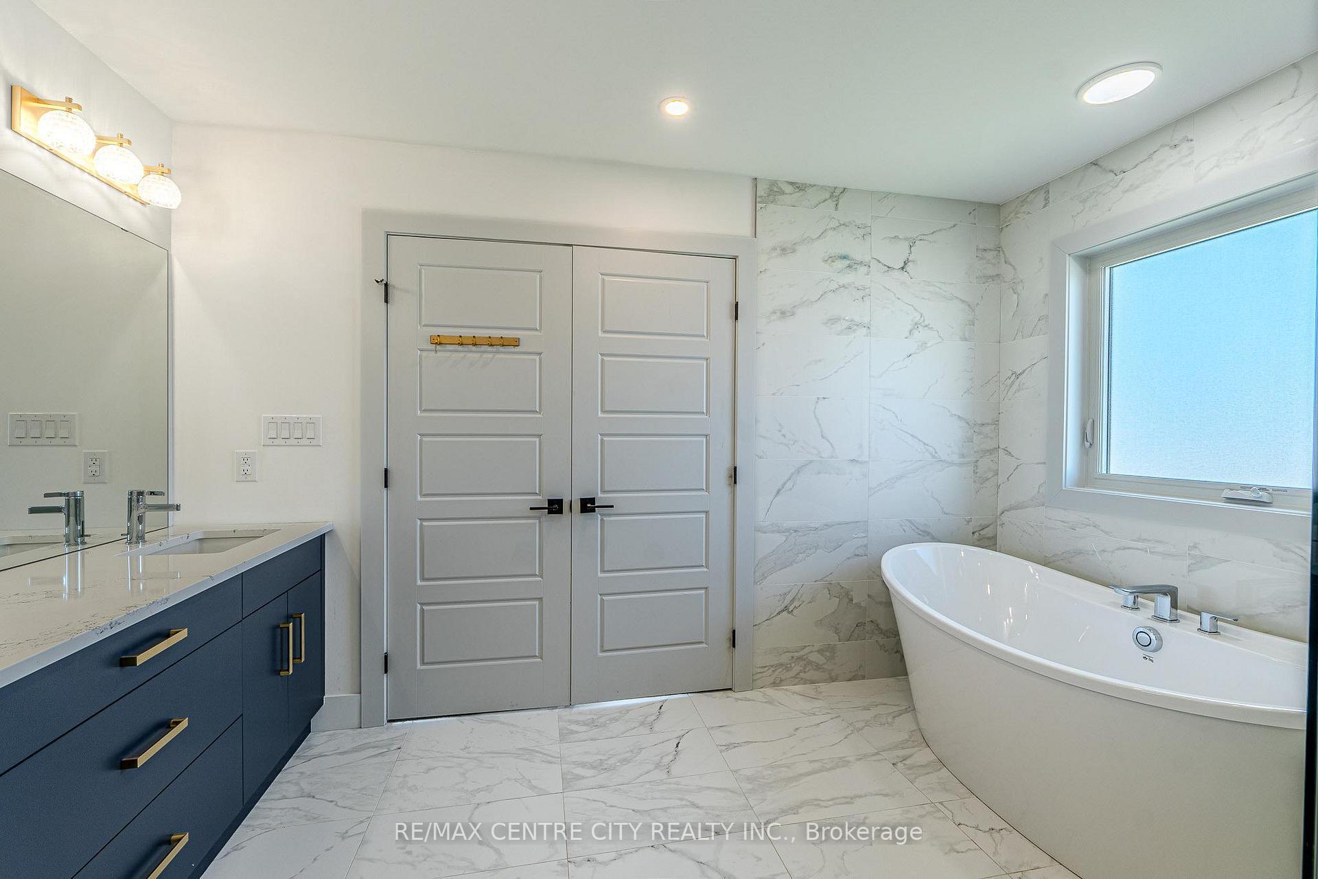 Photo 26 of 7290 Silver Creek Circle, London, South V — HOMEH