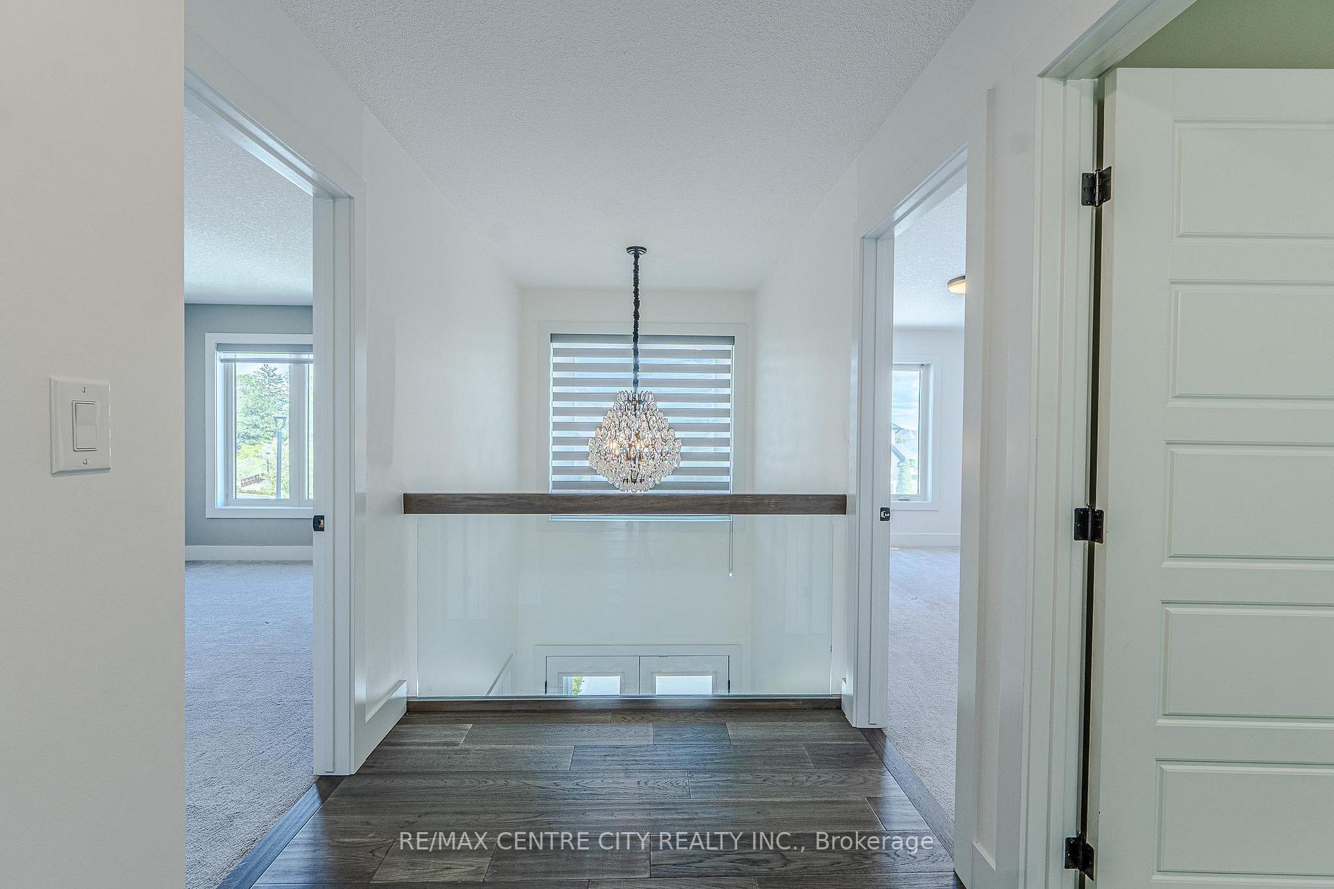 Photo 28 of 7290 Silver Creek Circle, London, South V — HOMEH