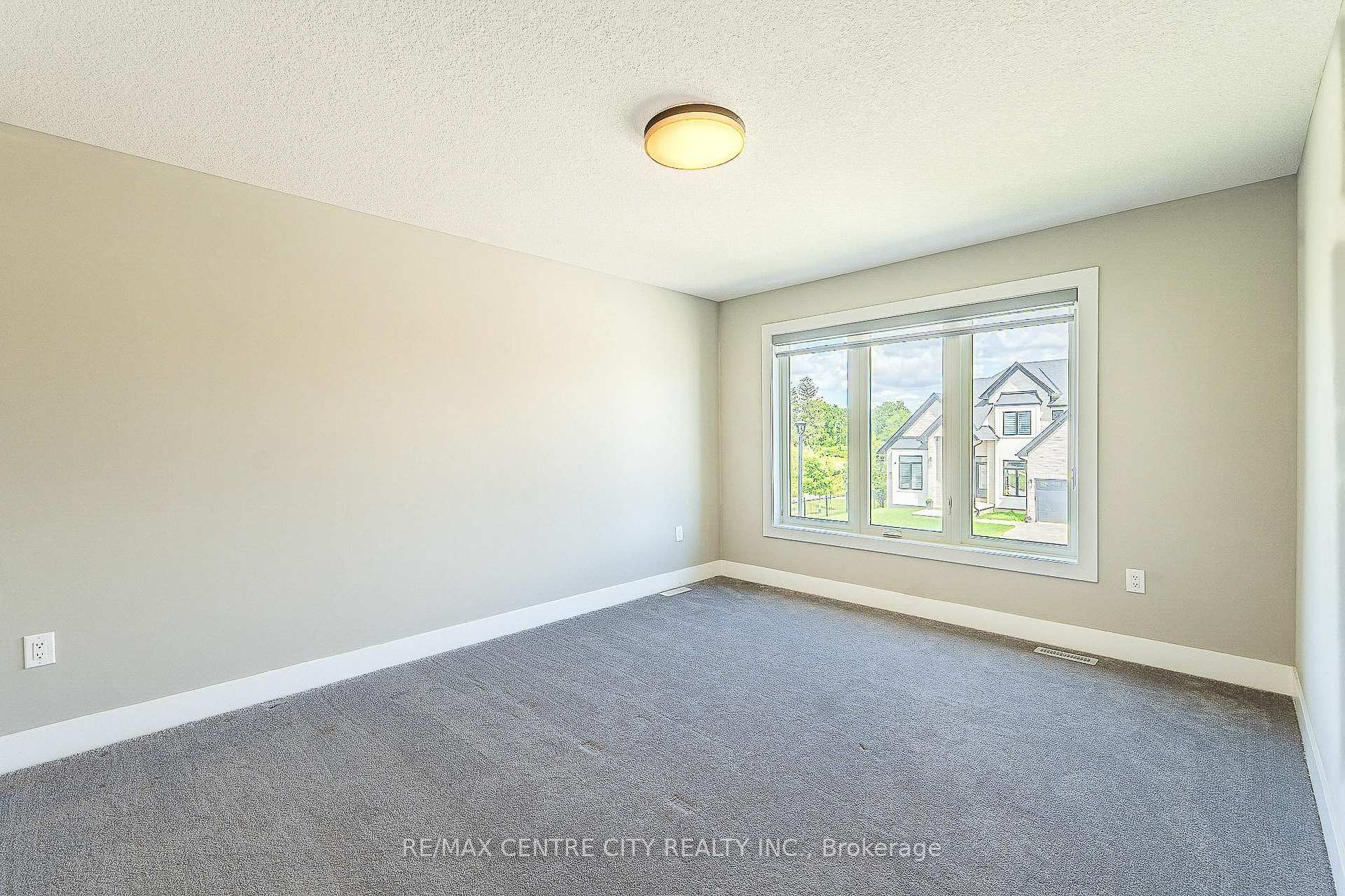 Photo 33 of 7290 Silver Creek Circle, London, South V — HOMEH