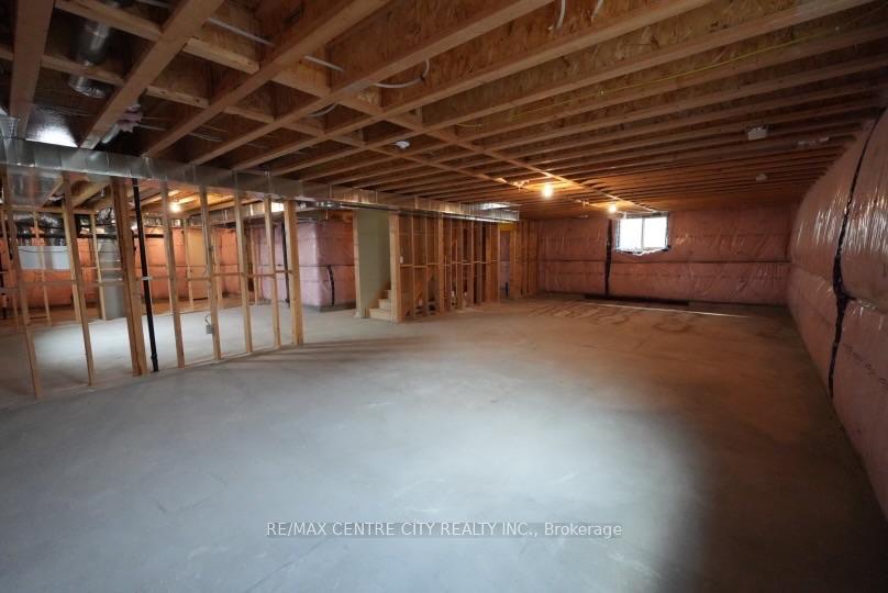 Photo 35 of 7290 Silver Creek Circle, London, South V — HOMEH