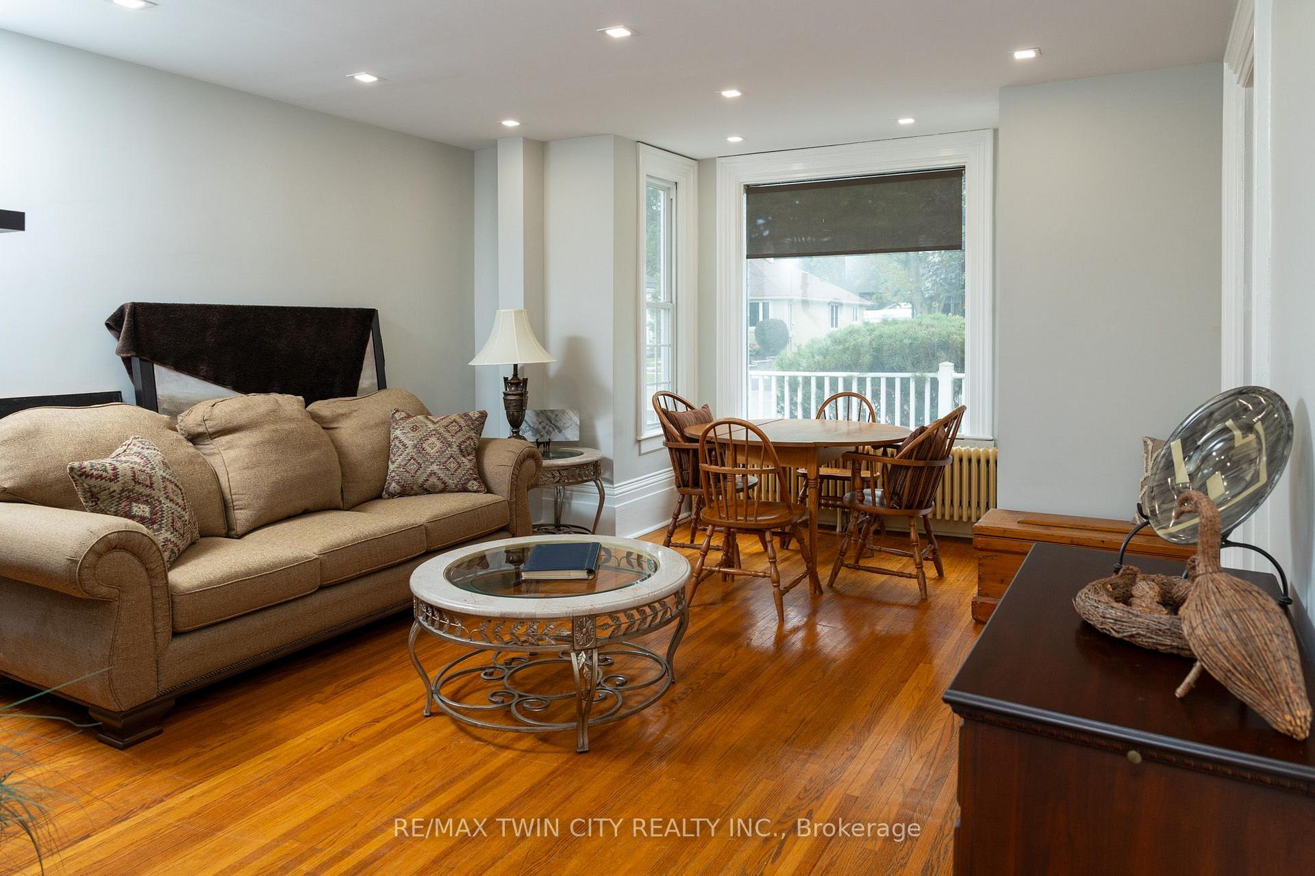 Photo 15 of 21 Mccall Street, Norfolk, Simcoe — HOMEH