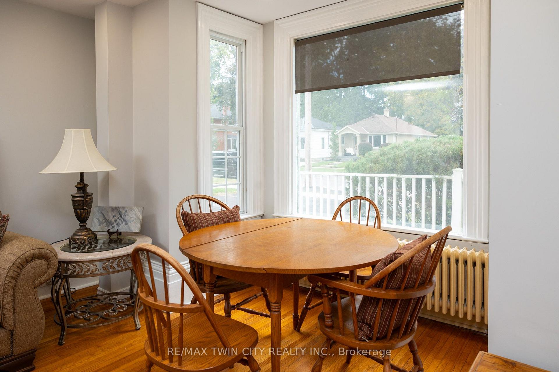 Photo 17 of 21 Mccall Street, Norfolk, Simcoe — HOMEH