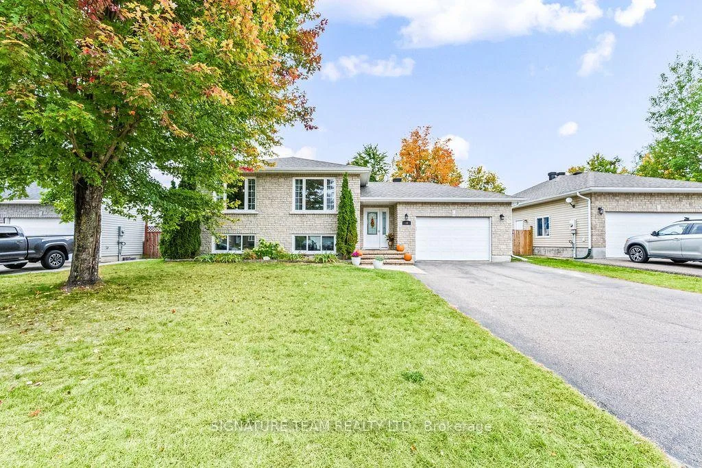 Photo 5 of 31 Cockcroft Crescent, Deep River, Deep River — HOMEH