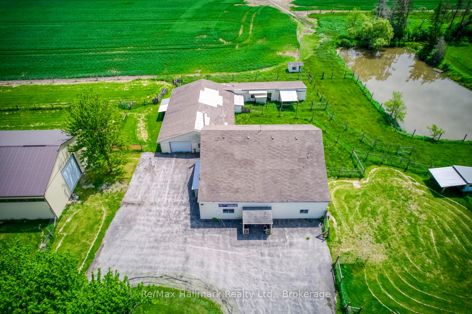Photo 6 of 232 Eighth Road E, Hamilton, Rural Stoney Creek — HOMEH
