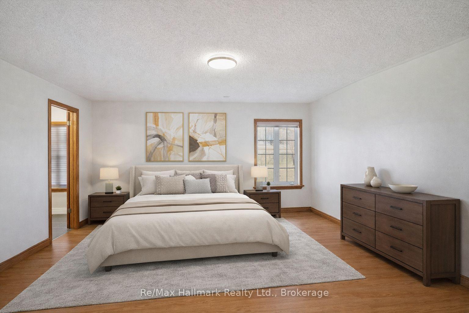 Photo 22 of 232 Eighth Road E, Hamilton, Rural Stoney Creek — HOMEH